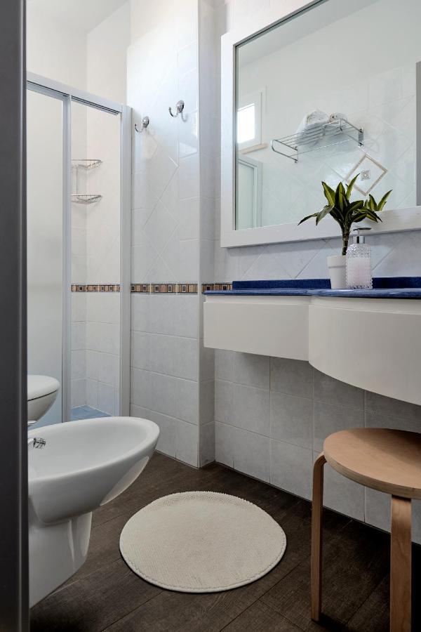 Hotel Madison Rimini Dış mekan fotoğraf