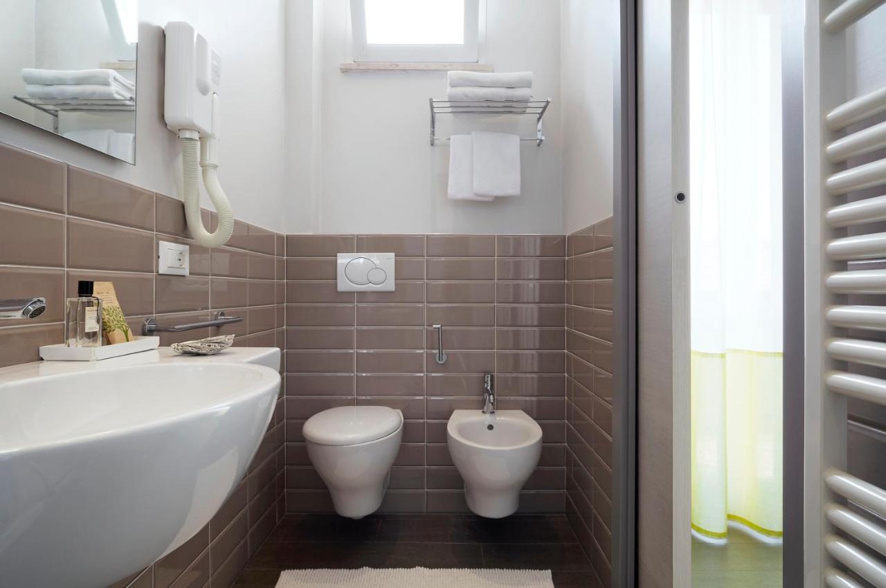 Hotel Madison Rimini Dış mekan fotoğraf